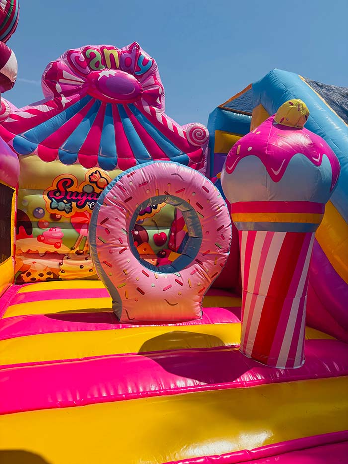 Location Château gonflable Candy avec toboggan – Image 2
